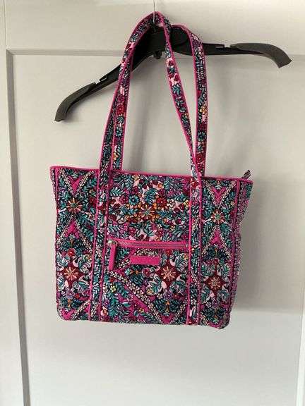 Vera Bradley purse image