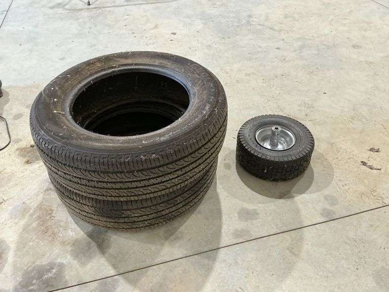 New Power King 225 75 R15 trailer tire with used wheel image