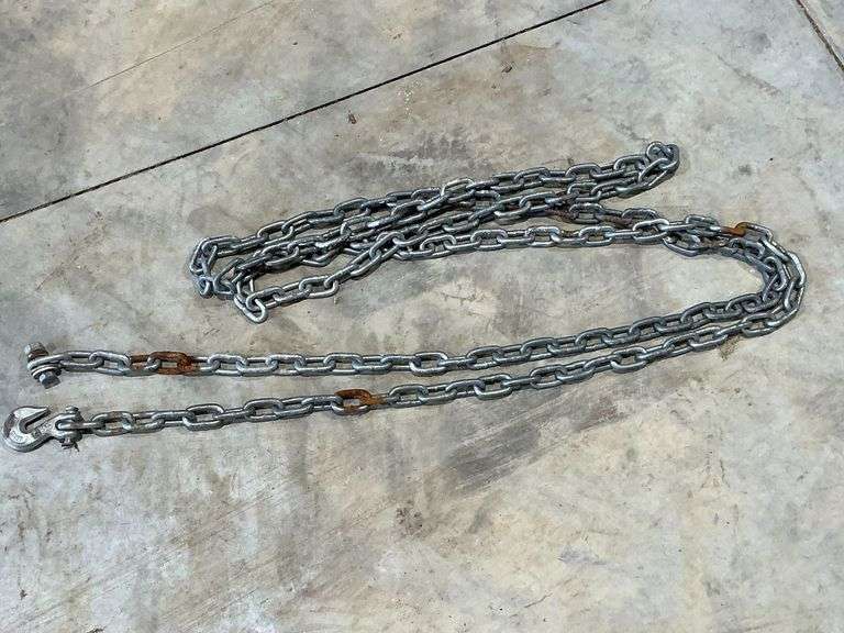 1/4" log chain, 14' image