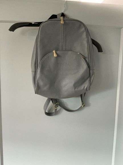 Nevenke back pack image