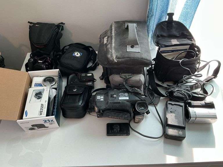 Camera equipment image
