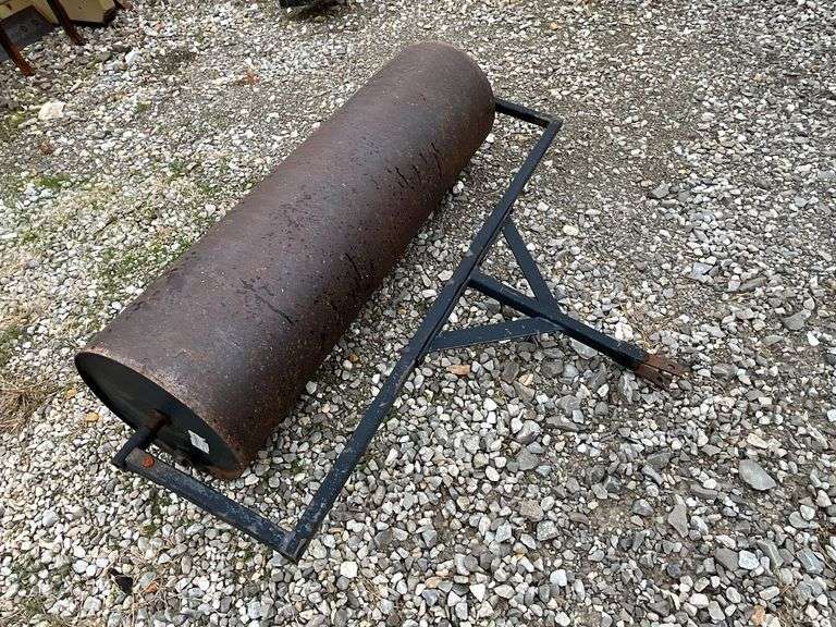 Swisher 48" W lawn roller image