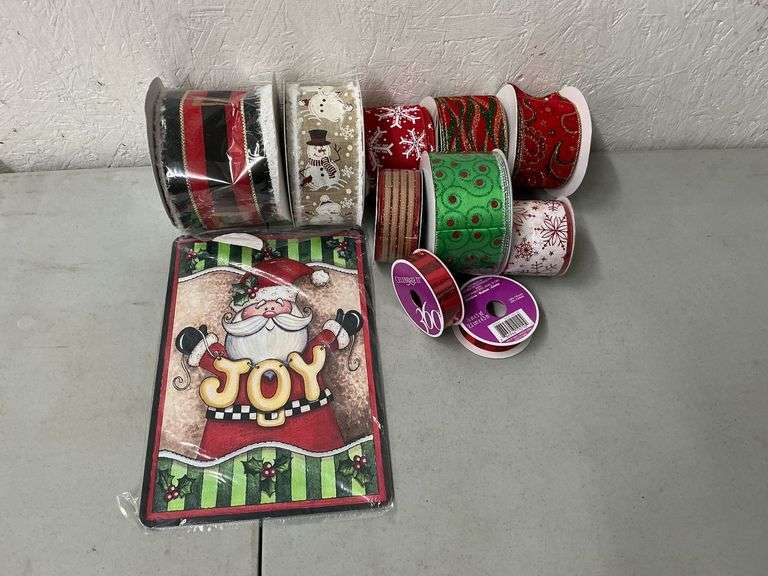 Metal Santa sign, Christmas wired decorative ribbon image