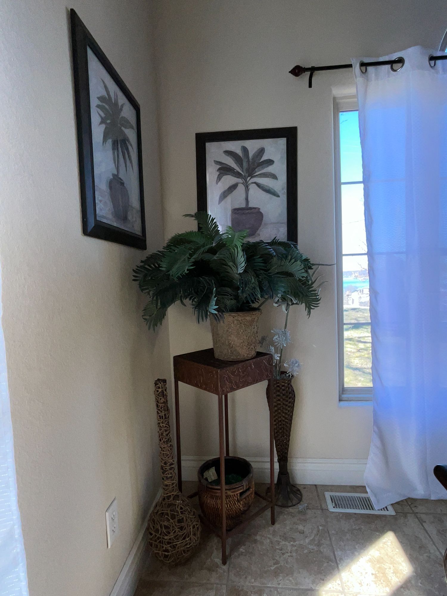 Lot image 2