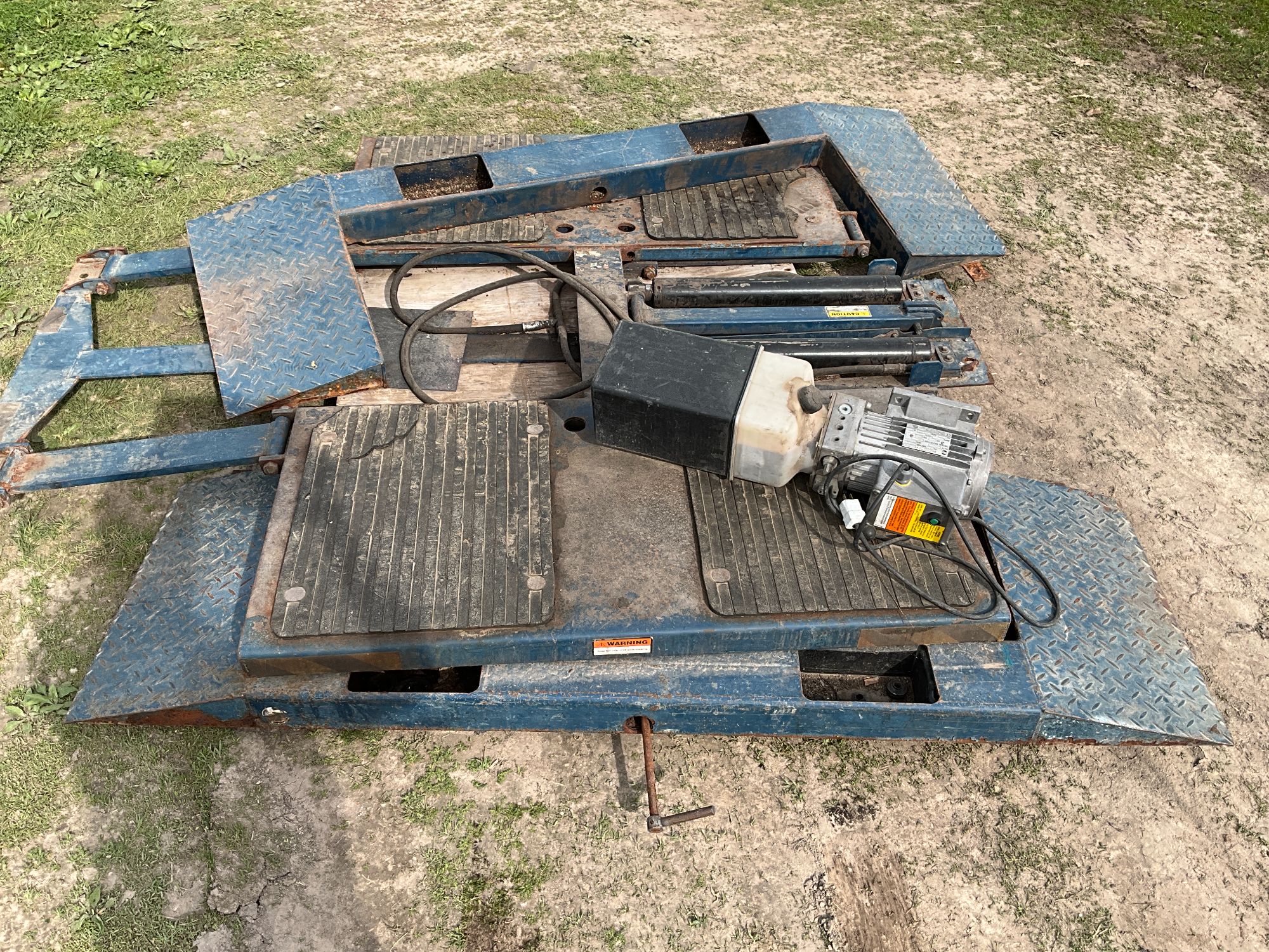 Lot image 1