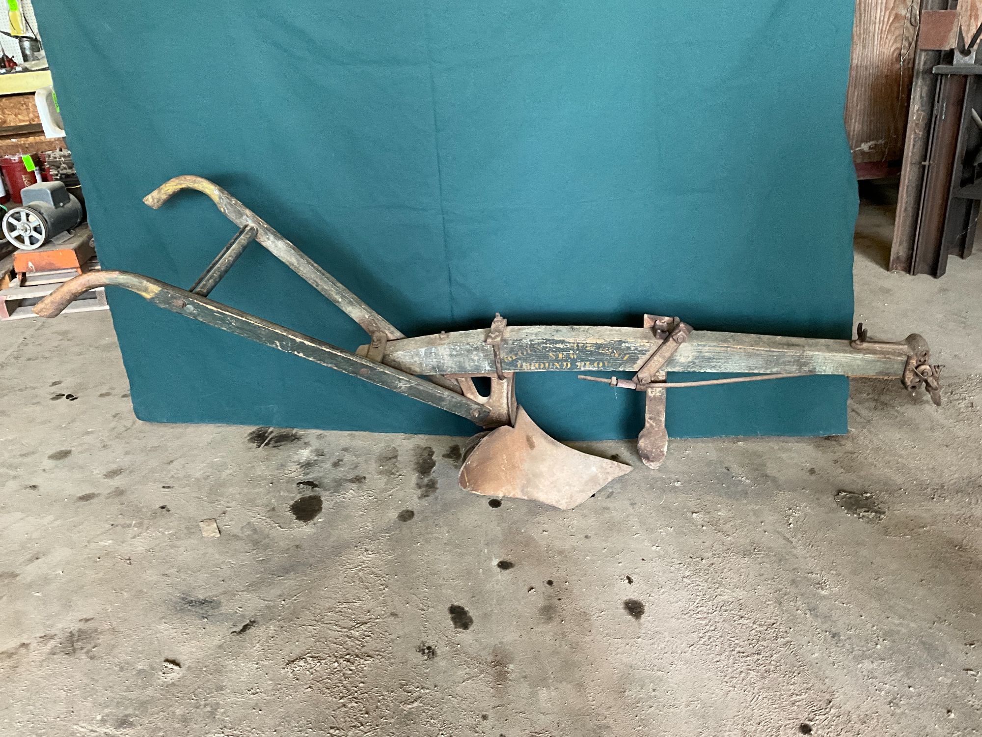 Lot image 1