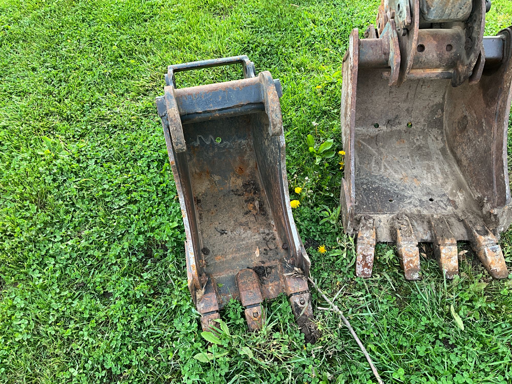 Lot image 18