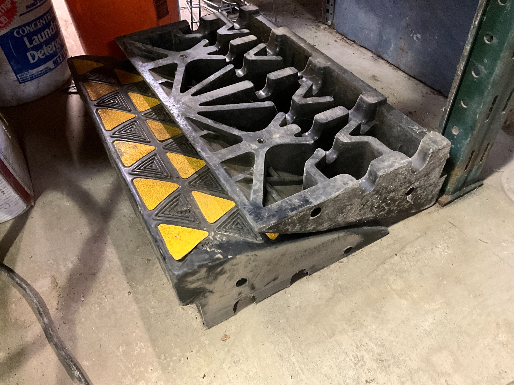 Lot image 4