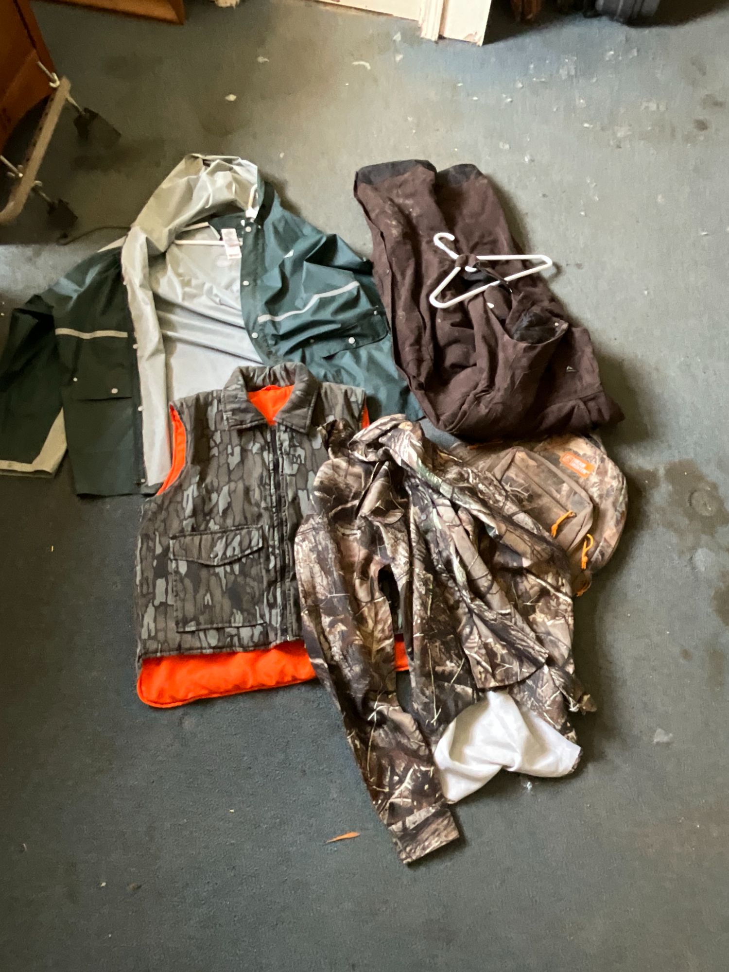 Lot image 1