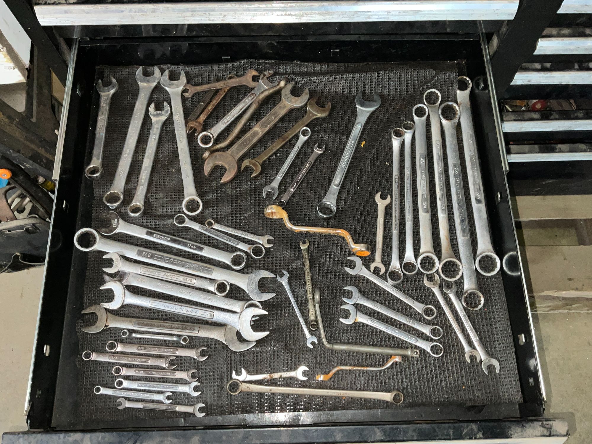 Lot image 1