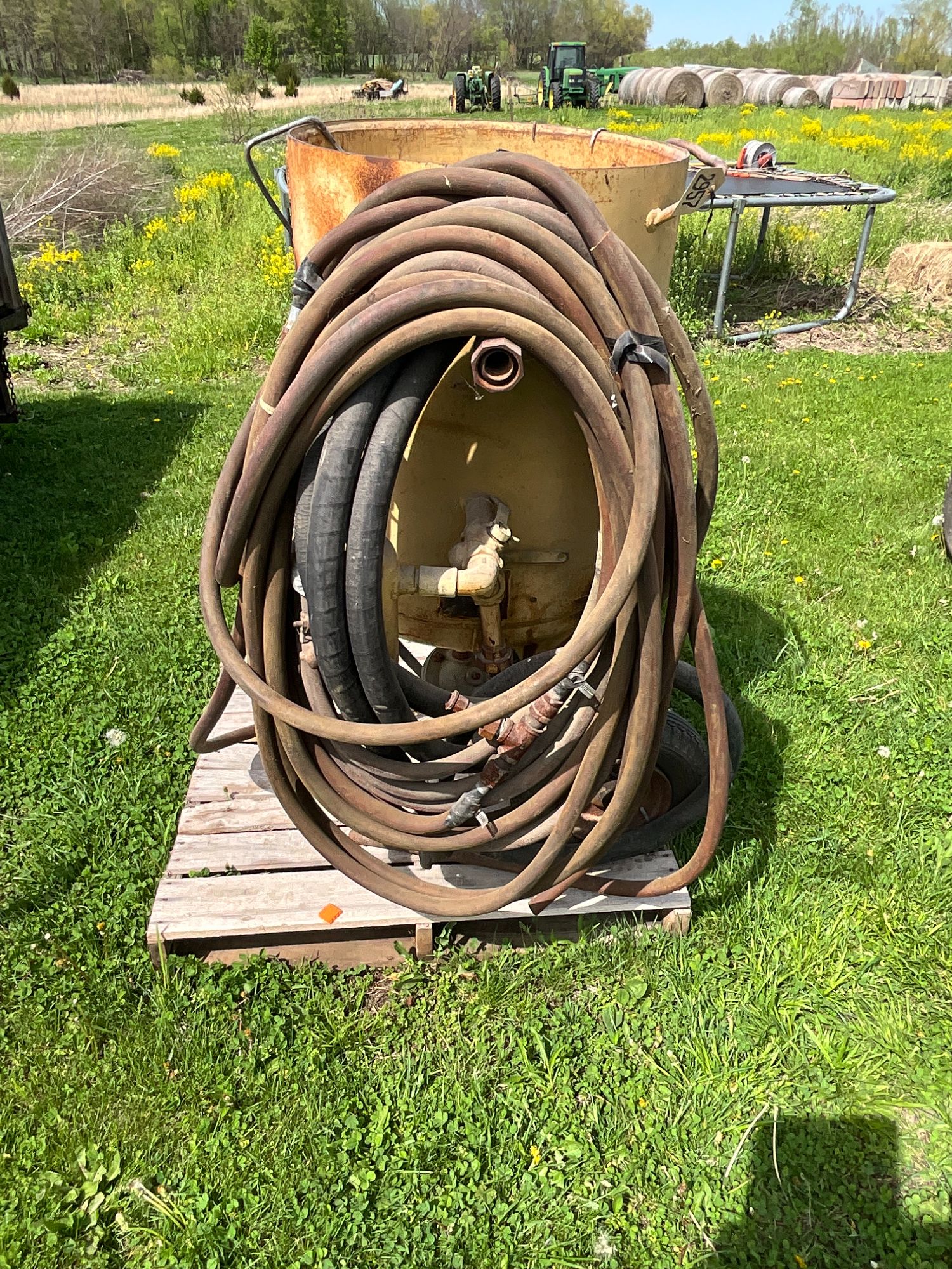 Lot image 1