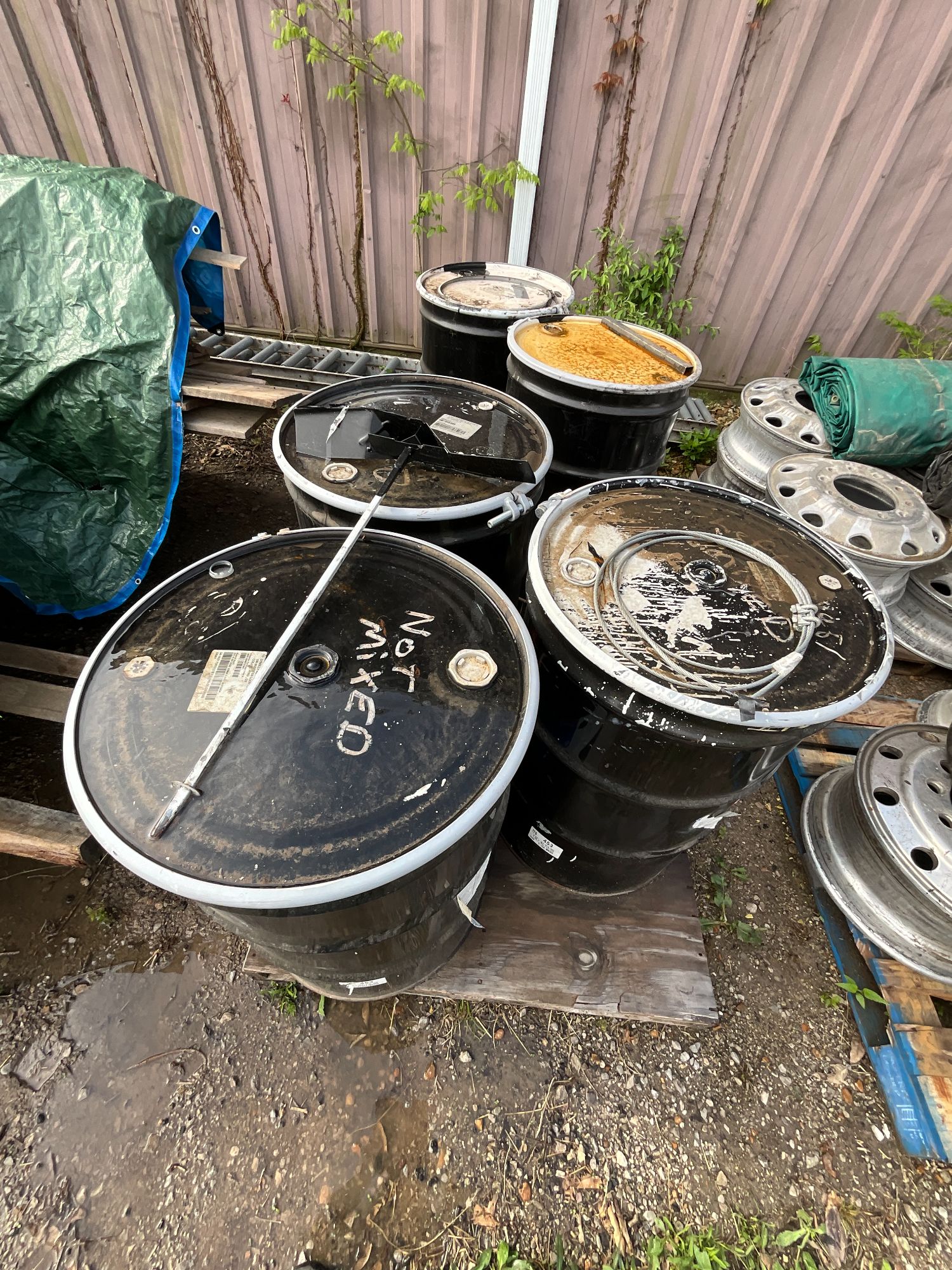 Lot image 1