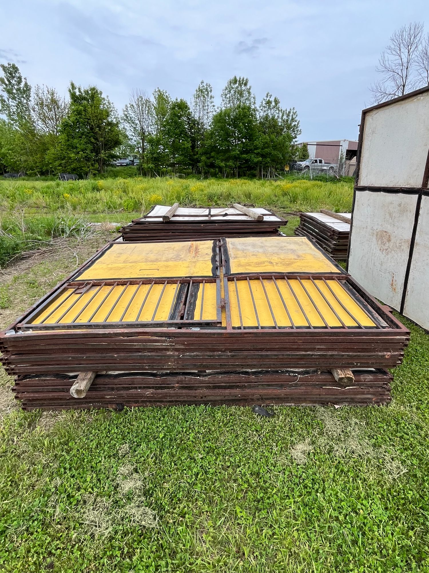 Lot image 3