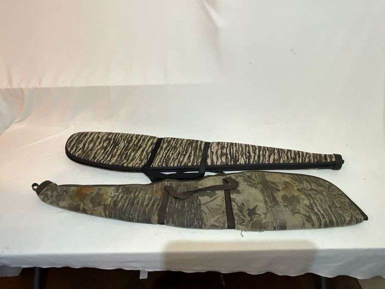 Pair of padded camo soft sided gun cases