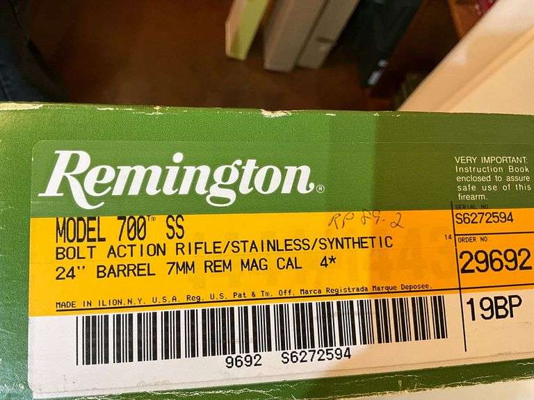 Remington Model 700 7MM REM Magnum rifle