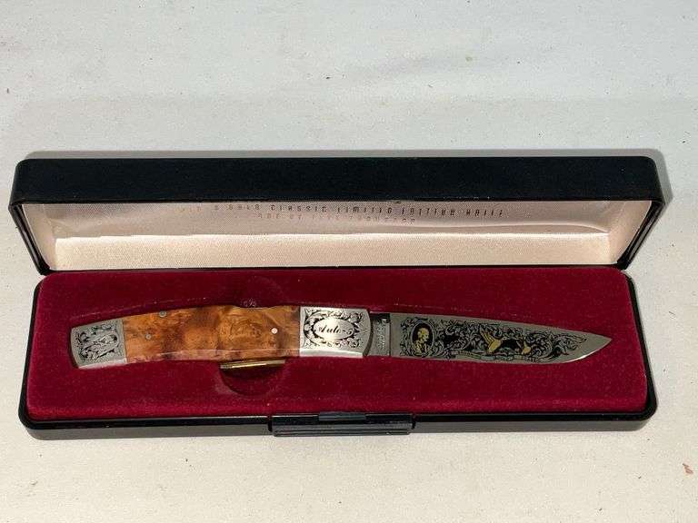 Browning Gold Classic Limited Edition knife