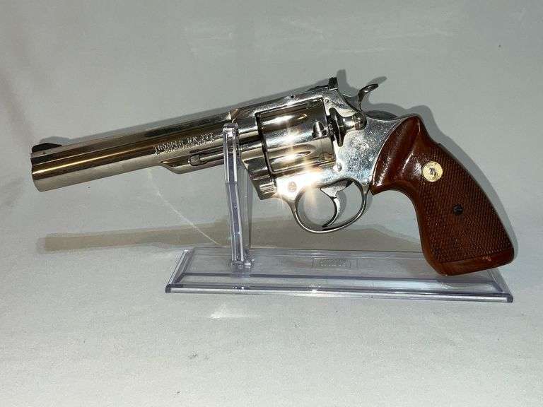 Colt Trooper MK III .357 MAG 6-shot revolver