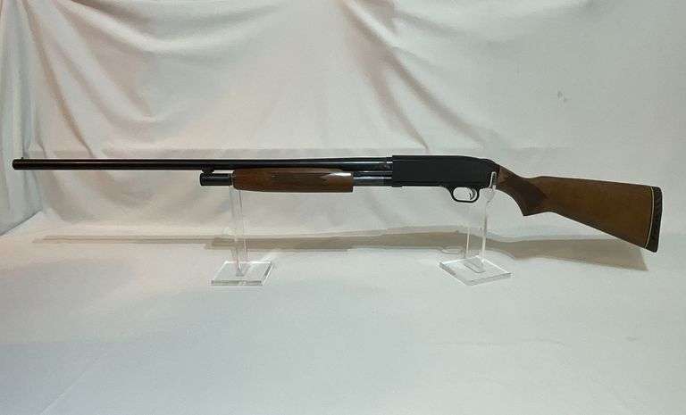 Mossberg 500A 12 gauge pump action shotgun