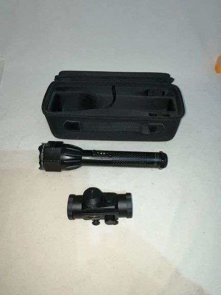 BSA Laser Genetics flashlight in case