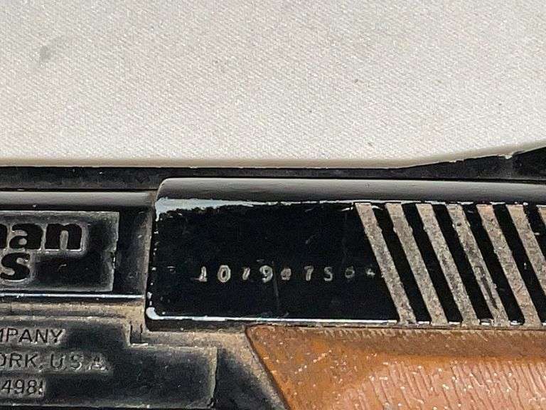 Crosman air gun pistol