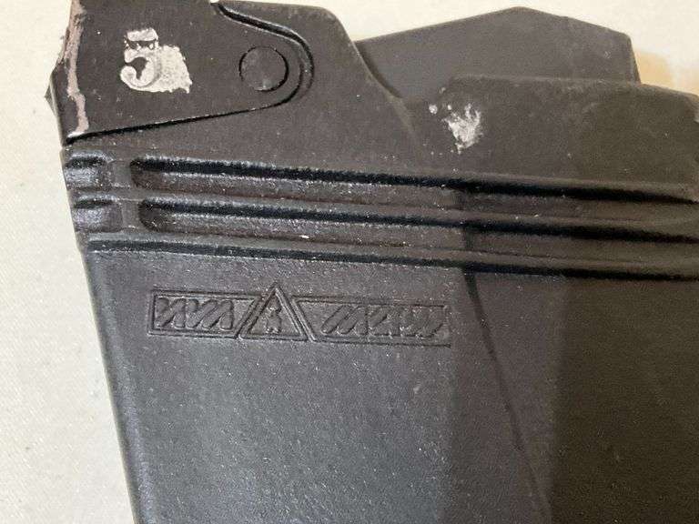 12 gauge shotgun magazine.
