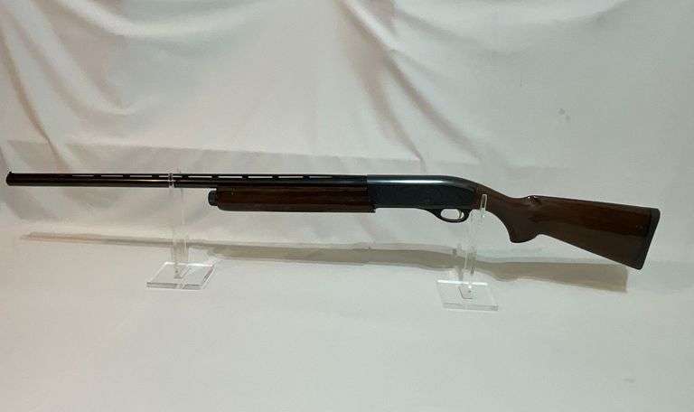 Remington 1187  Premier 12 gauge semi automatic shotgun