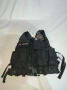 Yakeda tactical vest, with new tags