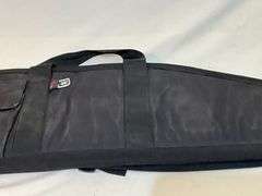 Ace padded gun case, front pocket