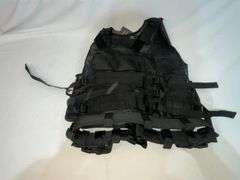 Yakeda tactical vest, with new tags