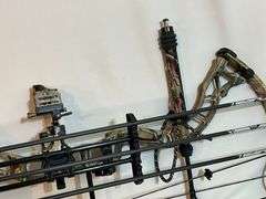 Diamond by BowTech Blackout compound bow
