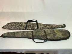 Pair of padded camo soft sided gun cases