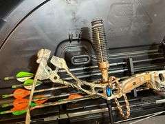Diamond by BowTech Black Ice FLX bow