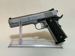 Smith & Wesson SW 1911 .45 auto, semi automatic pistol