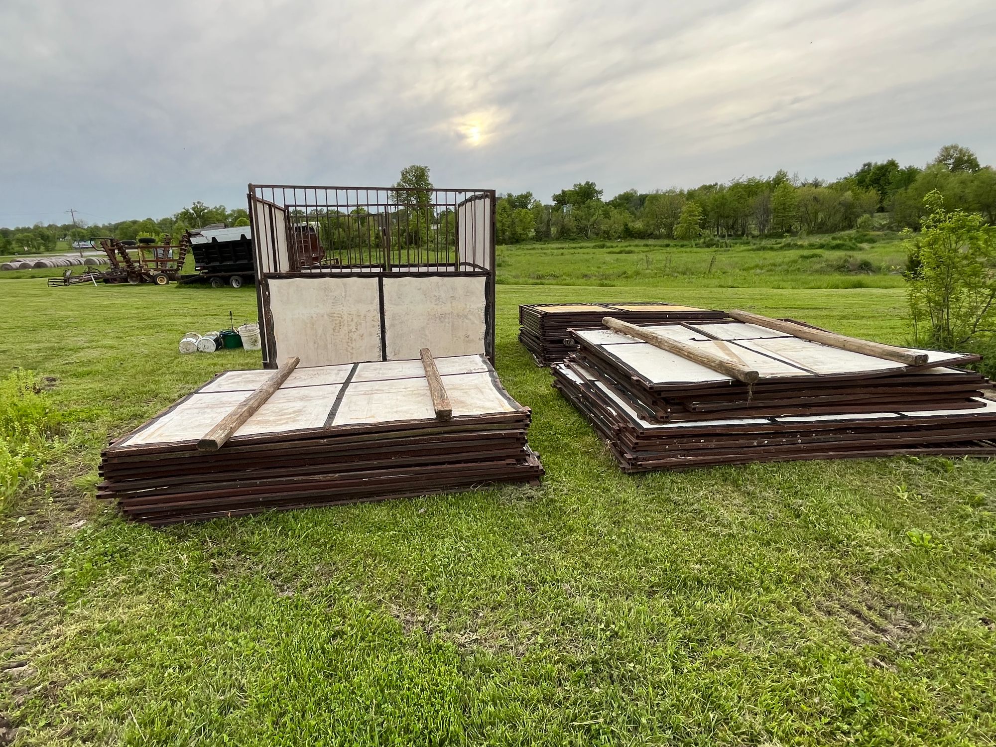 Lot image 4