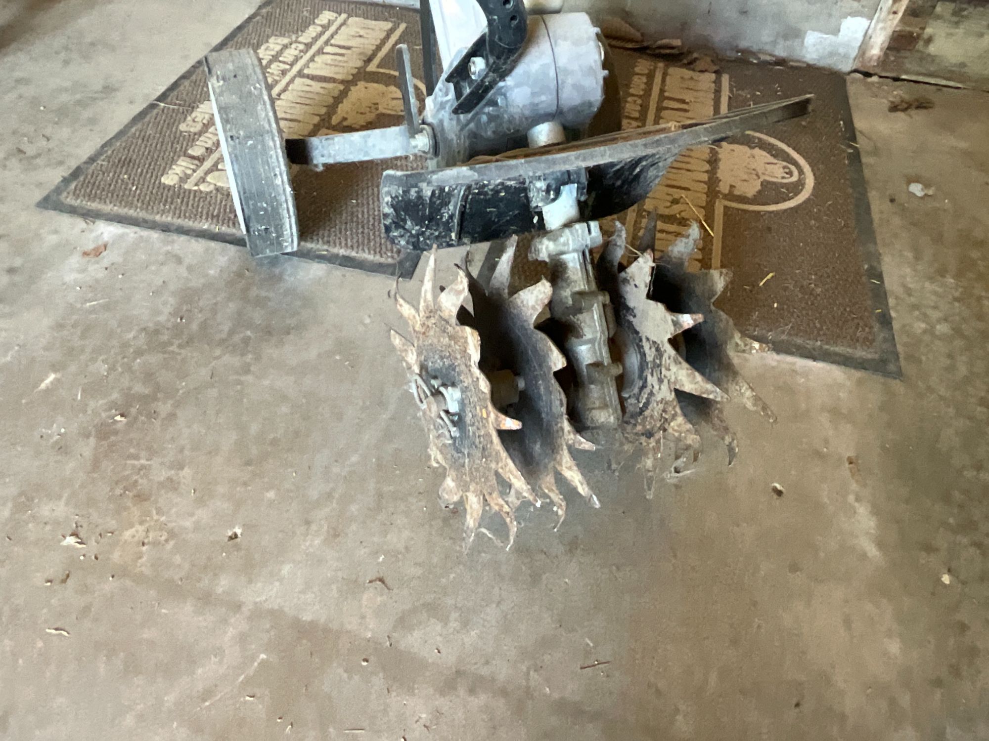 Lot image 2