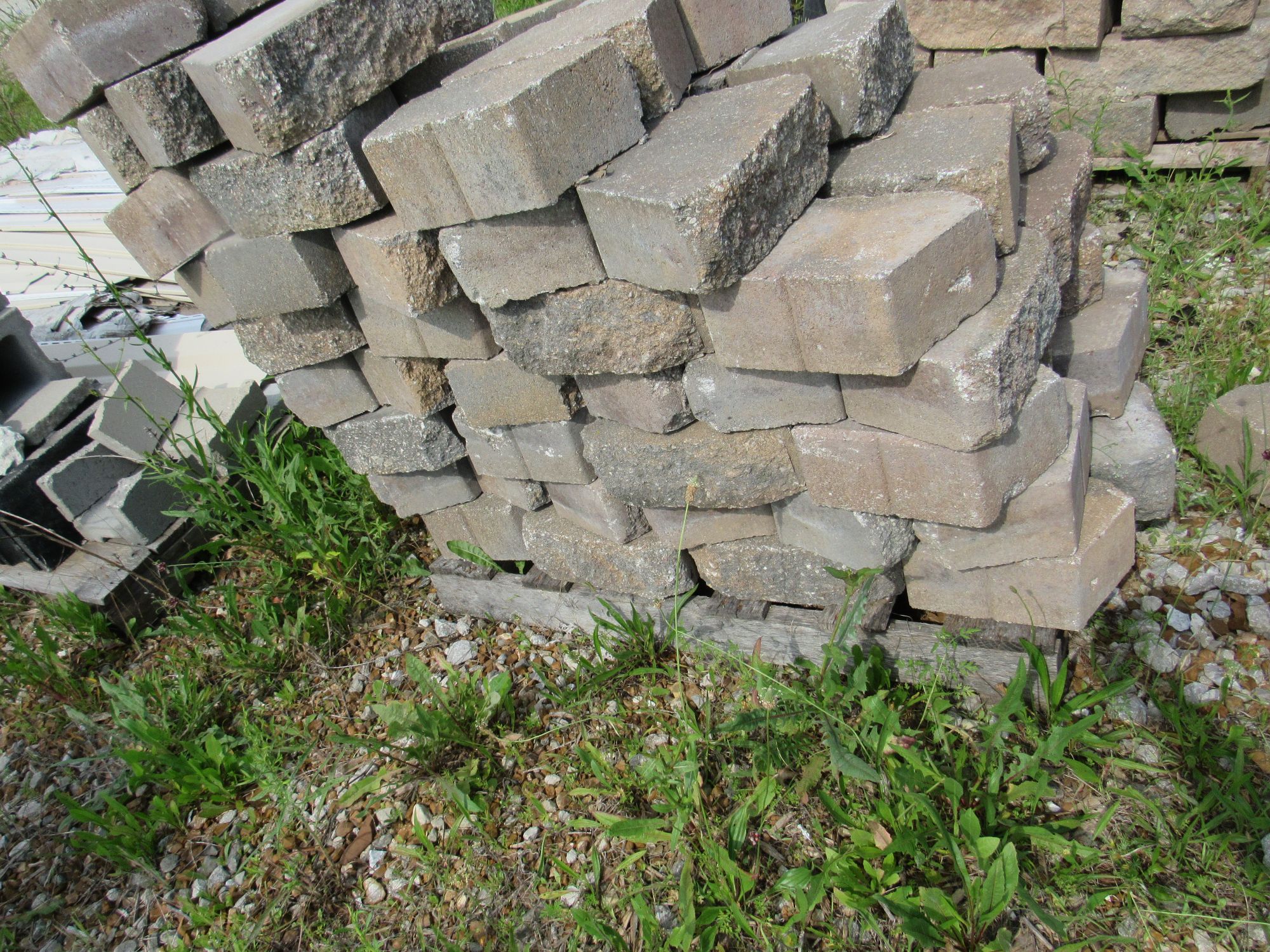 Lot image 3