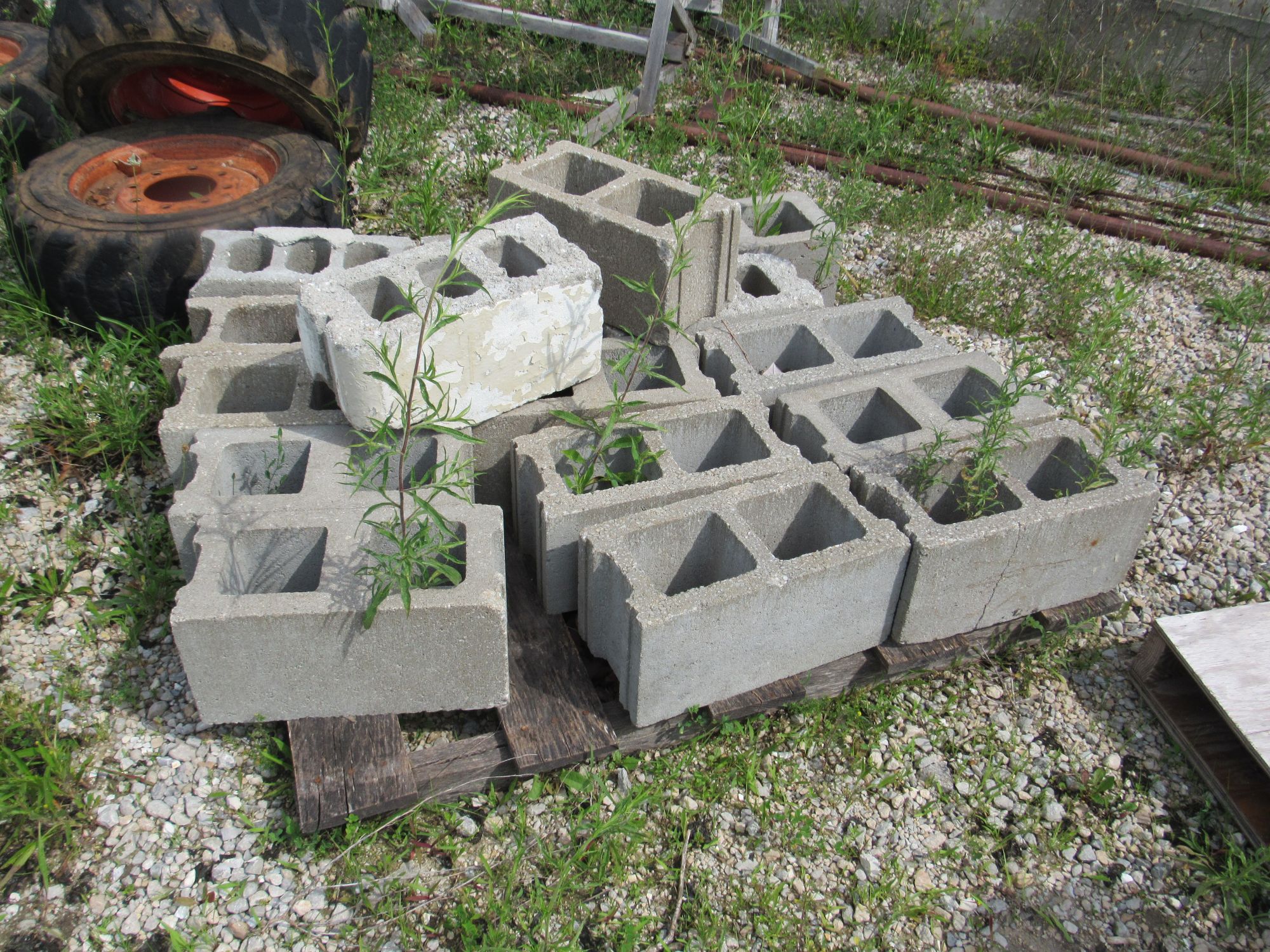 Lot image 2