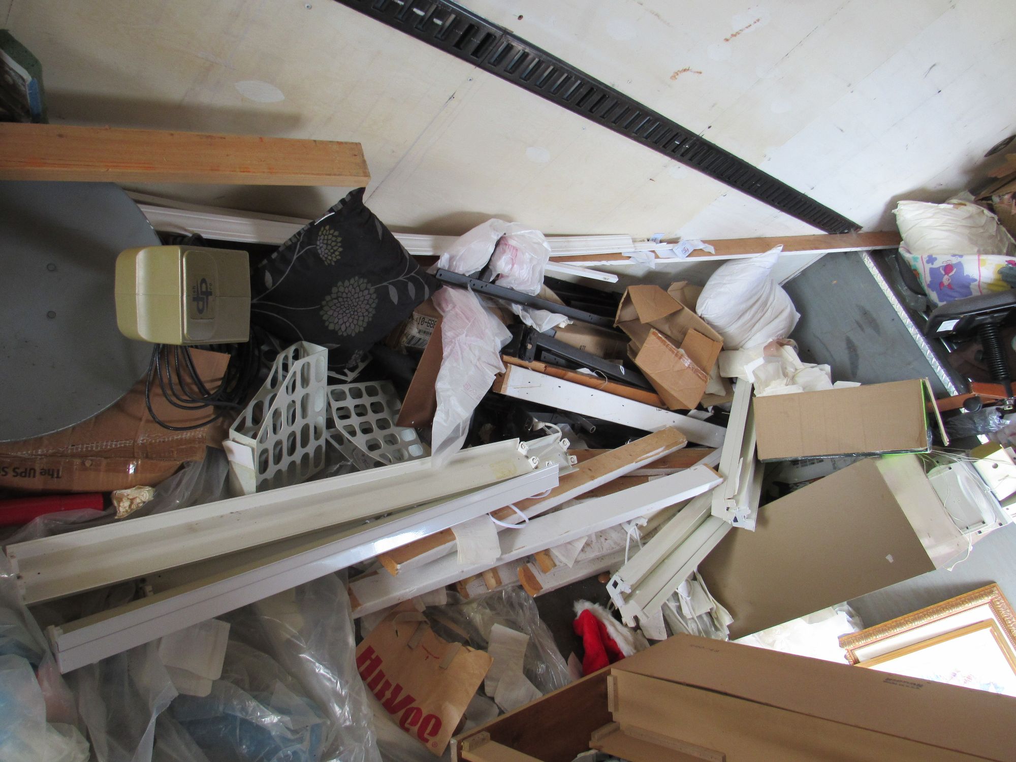Lot image 10