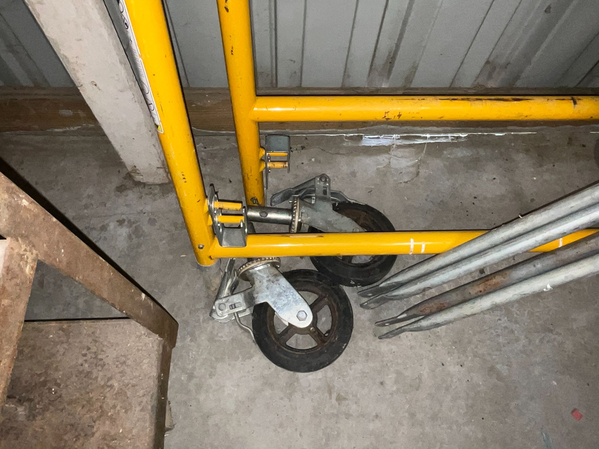 Lot image 2