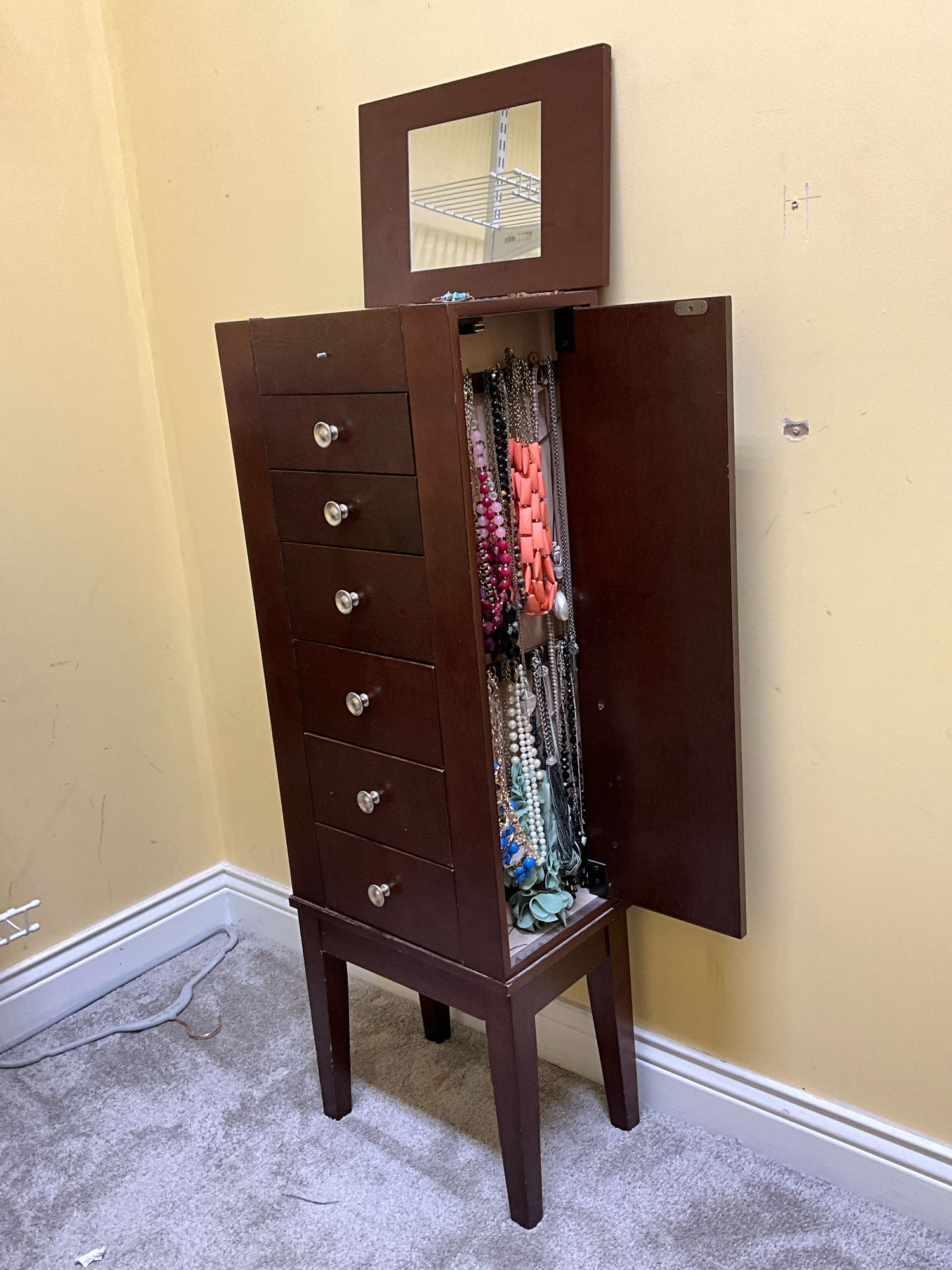 Lot image 1