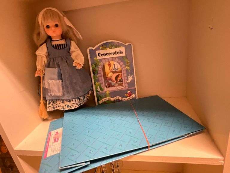 Madame Alexander Poor Cinderella doll with original box