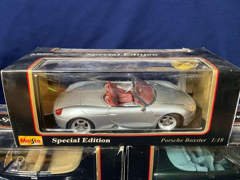 Maisto Special Edition die cast cars, 1:18 scale
