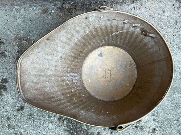Coal bucket with floral design