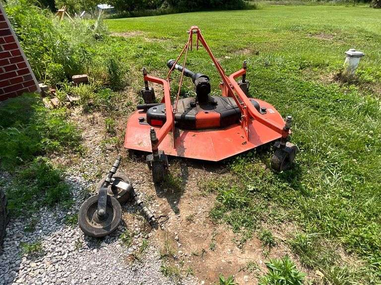 Land Pride finish mower SN: 1206471, 3-point hitch, PTO driven, 2 extra trail wheels