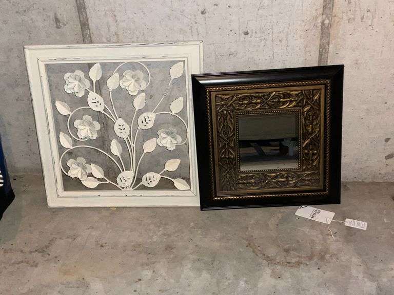 Decorative mirror