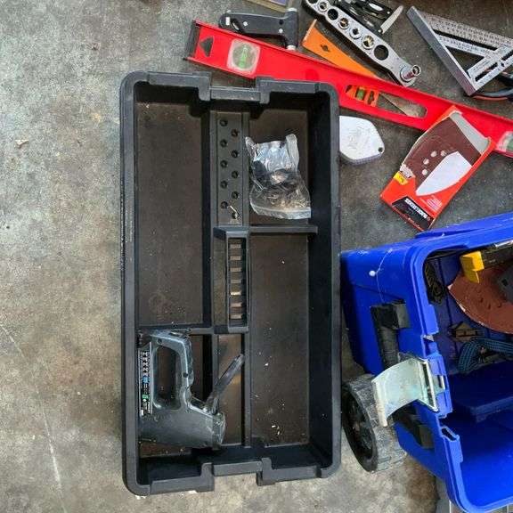 Kobalt plastic rolling tool box with 4' aluminum level