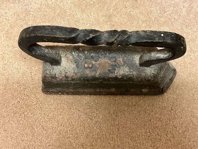 No. 18 sad iron