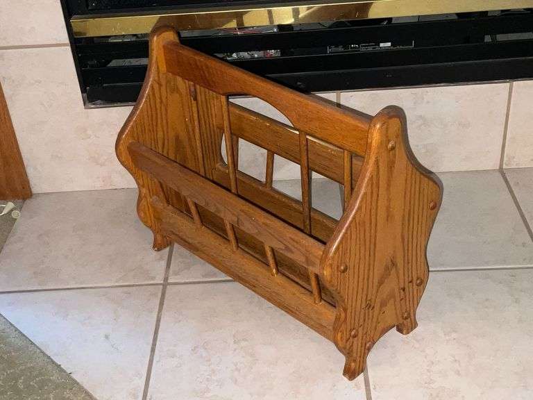 Wooden magazine rack