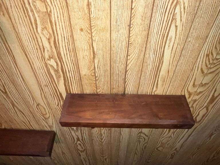 4 wooden shelves