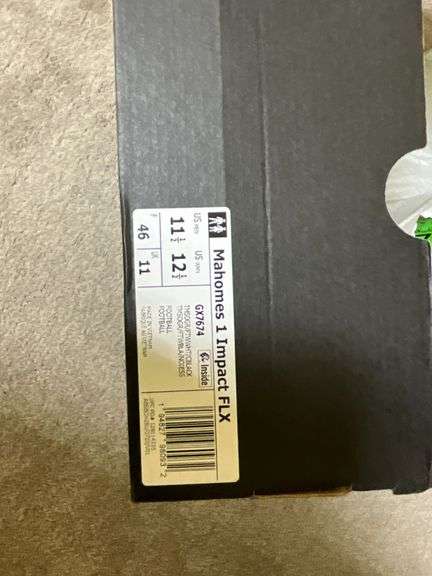 NIB Adidas "Mahomes1 Impact FLX "